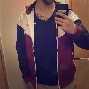 Nike windbreaker style jacket large